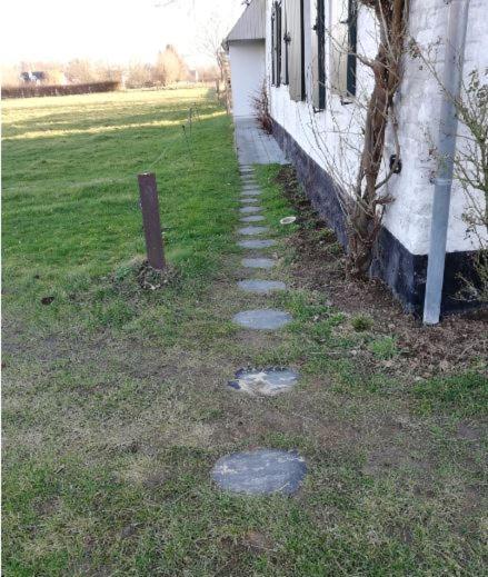 Studio confortable à la campagne et proche de la ville Walhain-Saint-Paul Esterno foto